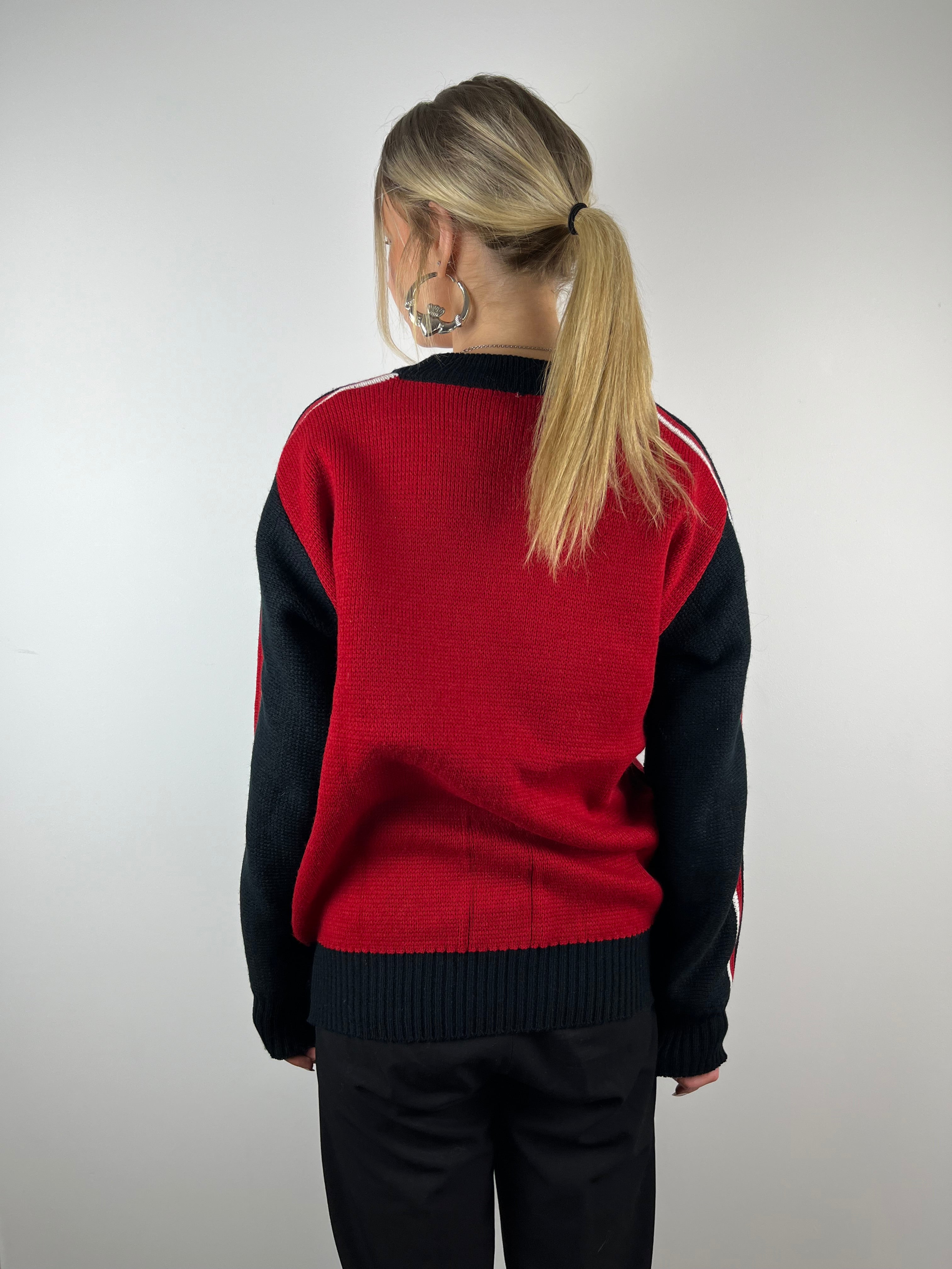 Vintage Red Capricorn Knit (M)