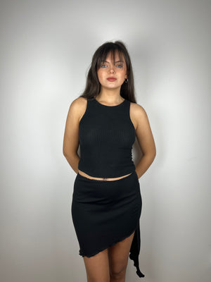 Vintage black Y2K asymmetrical skirt with lettuce hem