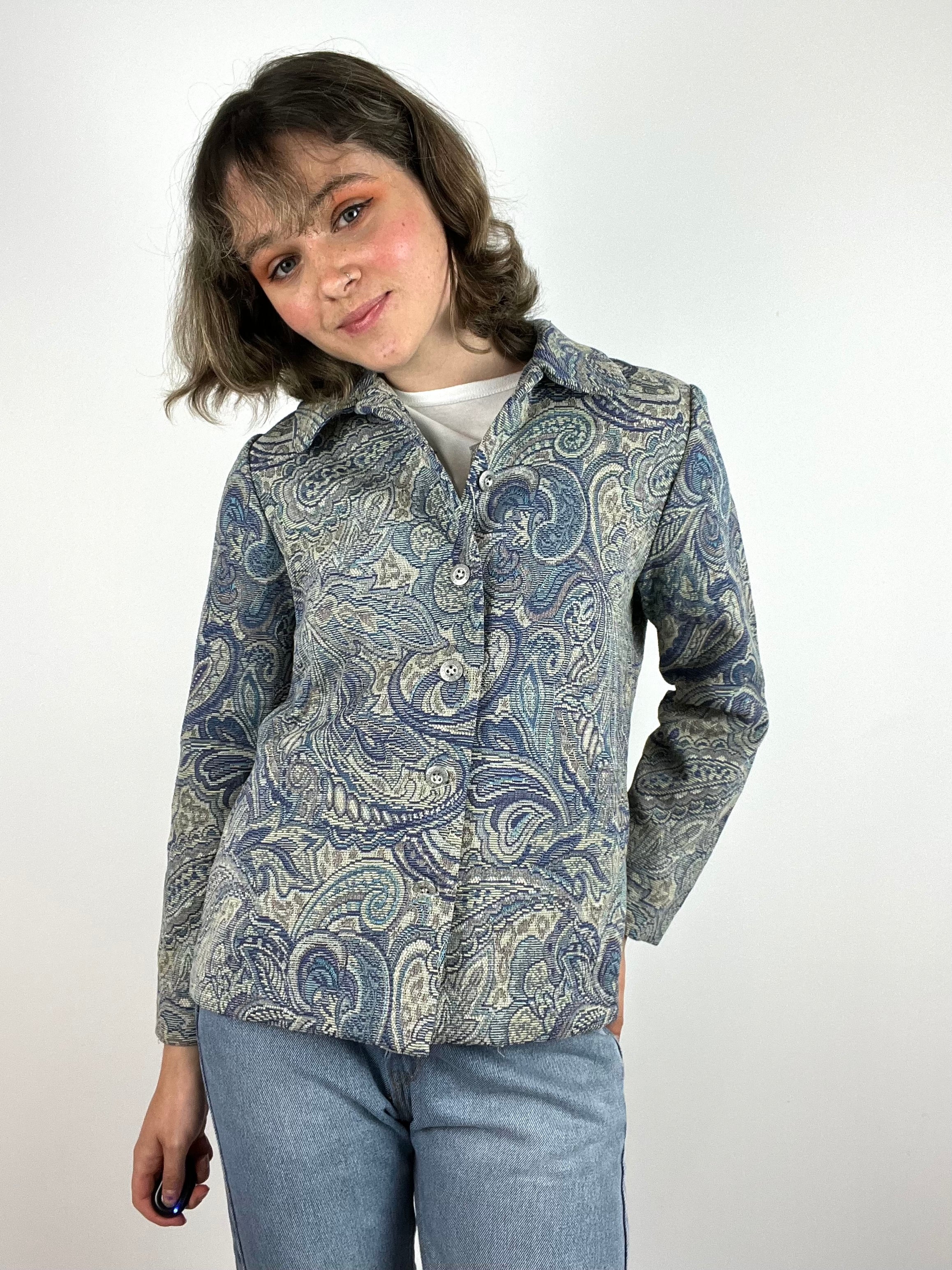 Woman’s patterned jacket size small