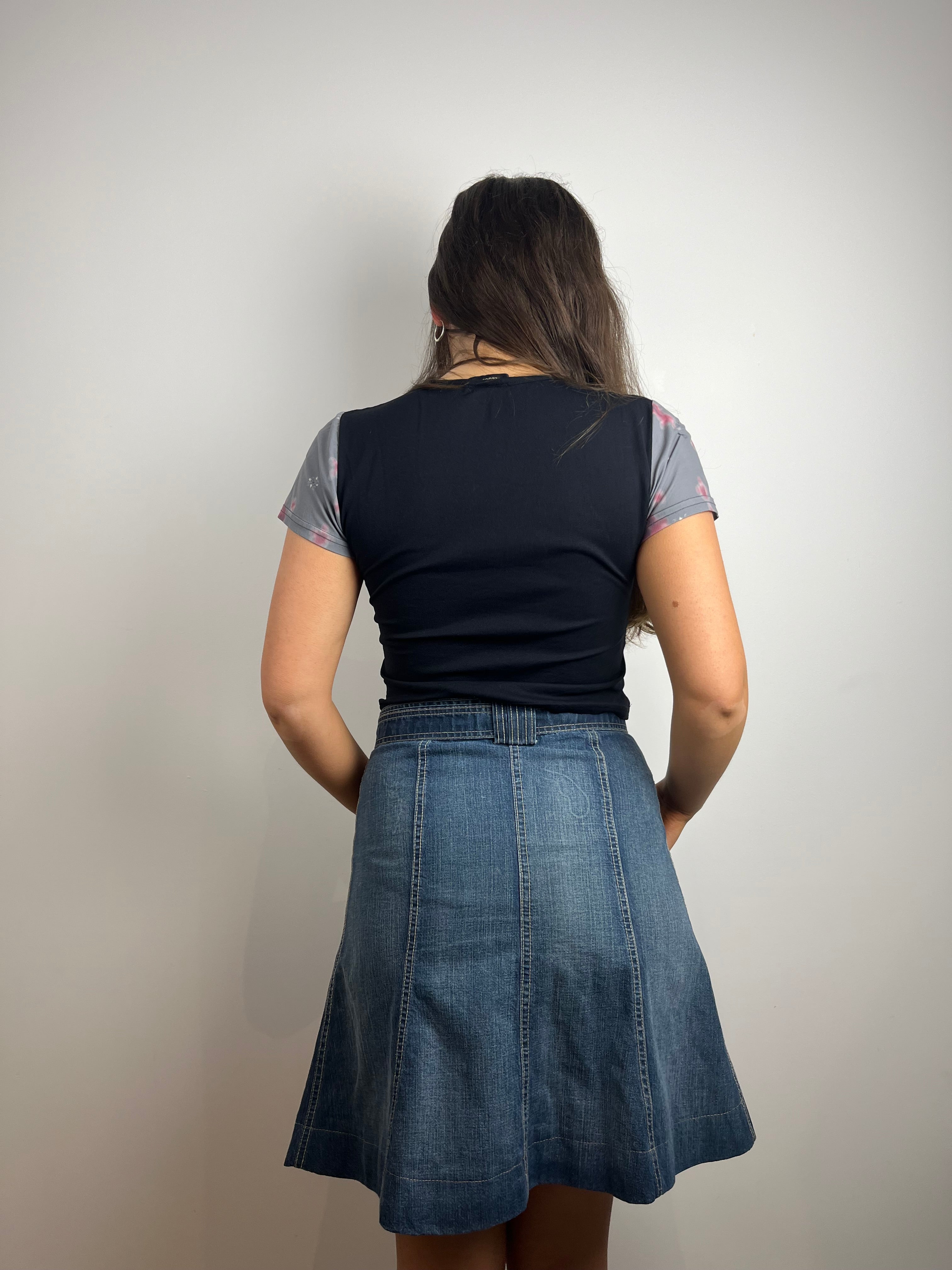 Vintage Y2K denim skirt with belt