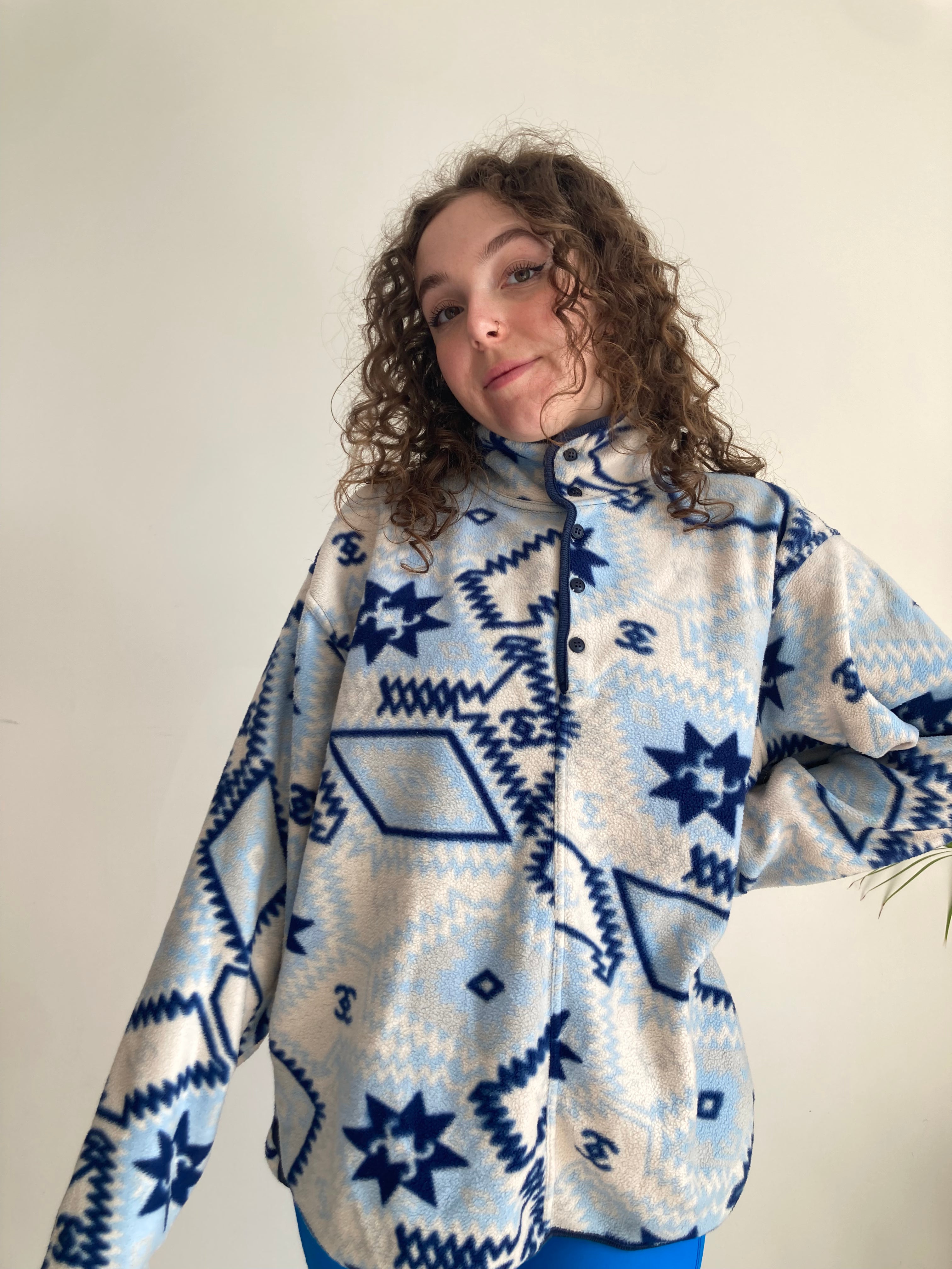 vintage cream blue diamond fleece