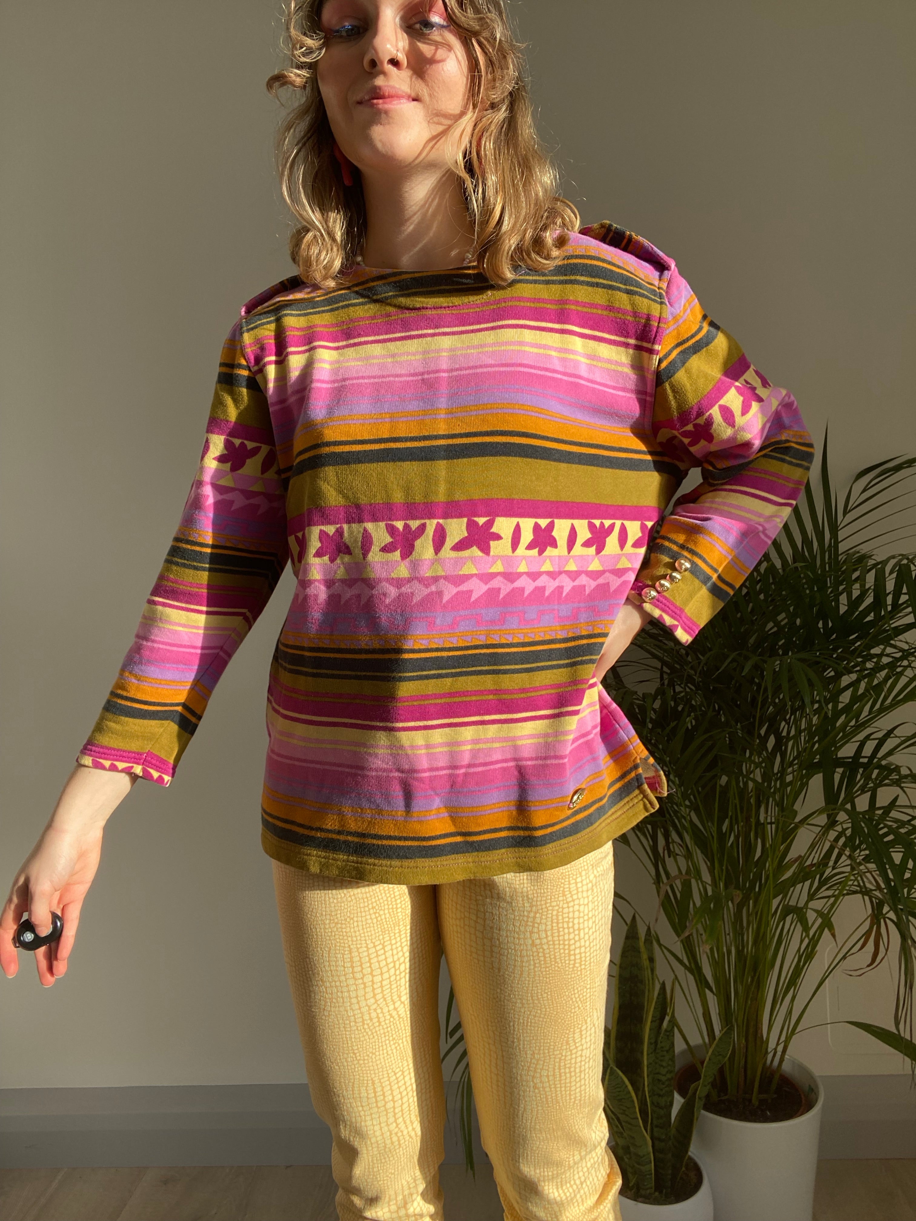 Vintage Patterned Sweater (S)